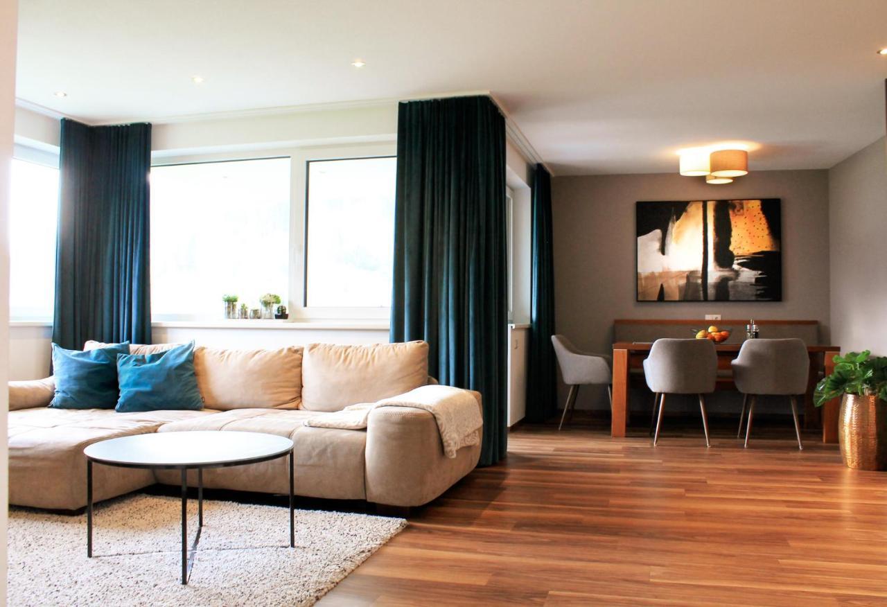 Apartamento Theview Ahorn Fügen Exterior foto
